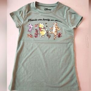 NWOT Disney Winnie the Pooh&Friends Girl's Short Sleeve Tee- Size M